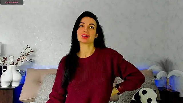 Tina Mart online show from February 9, 2026, 8:18 am