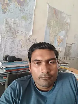Snapshot of ccuteboyyyy chatting on June 25, 2026, 7:13 am ccuteboyyyy online show from June 25, 2026, 7:13 am