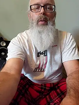 HardSteele97 online show from April 26, 2026, 3:32 pm