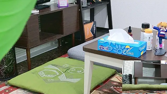 YARASERO-kun online show from December 18, 2025, 11:49 am