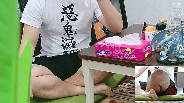 YARASERO-kun online show from December 21, 2025, 5:58 am