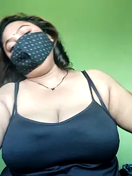 rani130 online show from October 28, 2025, 1:09 am