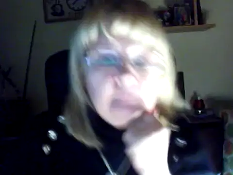 Violet5364 online show from March 4, 2025, 3:59 pm