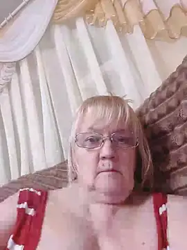Snapshot of Violet5364 chatting on April 9, 2026, 8:25 pm Violet5364 online show from April 9, 2026, 8:25 pm