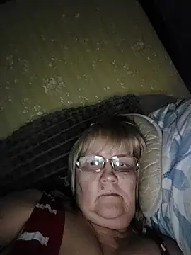 Snapshot of Violet5364 chatting on May 30, 2026, 7:44 pm Violet5364 online show from May 30, 2026, 7:44 pm
