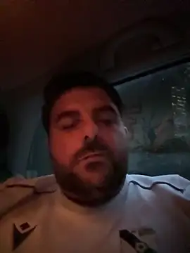 Sex-10-10 online show from October 26, 2025, 4:46 pm