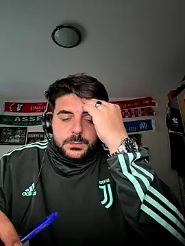 Sex-10-10 online show from October 27, 2025, 2:43 pm