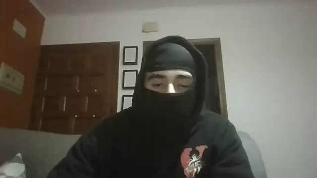 Snapshot of ESCOMOFUC chatting on February 17, 2025, 1:25 am ESCOMOFUC online show from February 17, 2025, 1:25 am