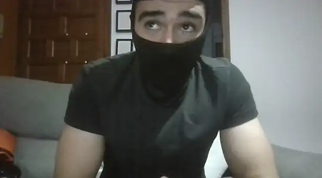 Snapshot of ESCOMOFUC chatting on February 25, 2025, 4:57 am ESCOMOFUC online show from February 25, 2025, 4:57 am