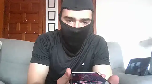 Snapshot of ESCOMOFUC chatting on February 27, 2025, 4:21 pm ESCOMOFUC online show from February 27, 2025, 4:21 pm