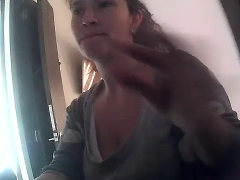 Snapshot of Cielo_carpentier69 chatting on October 21, 2025, 3:46 pm Cielo carpentier69 online show from October 21, 2025, 3:46 pm