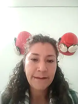 Cielo carpentier69 online show from April 20, 2026, 3:37 pm