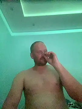 Krzysiekg123 online show from October 12, 2025, 9:25 pm