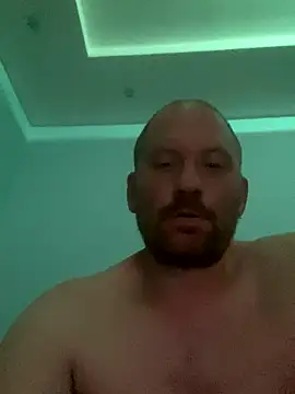 Krzysiekg123 online show from October 13, 2025, 5:13 pm