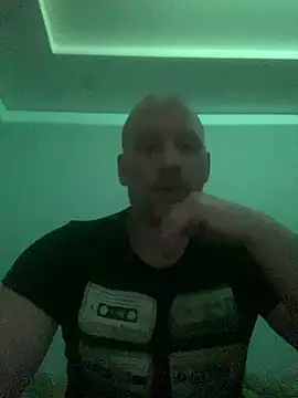 Krzysiekg123 online show from December 19, 2025, 7:21 pm