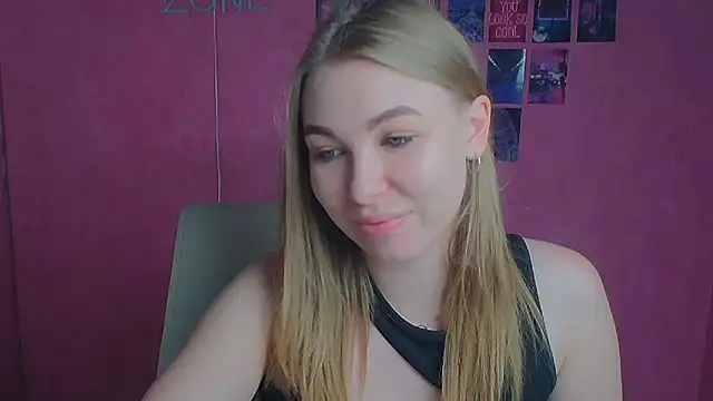 Snapshot of Dana_flowers chatting on June 23, 2026, 5:49 am Dana flowers online show from June 23, 2026, 5:49 am
