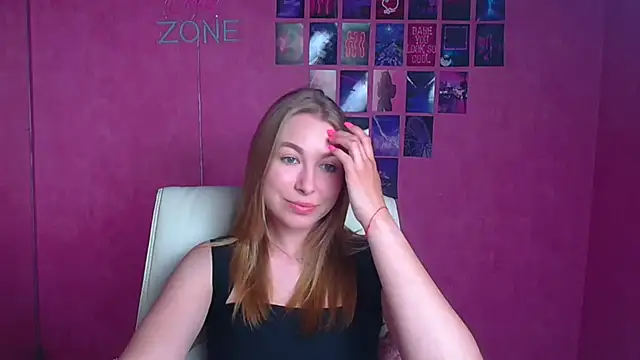 Snapshot of Dana_flowers chatting on July 3, 2026, 8:54 am Dana flowers online show from July 3, 2026, 8:54 am