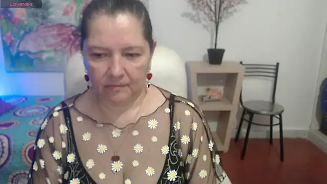 leonela 69 online show from March 3, 2025, 12:26 am