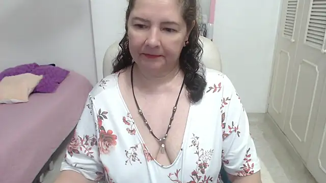 Snapshot of leonela_69 chatting on July 1, 2026, 9:22 am leonela 69 online show from July 1, 2026, 9:22 am
