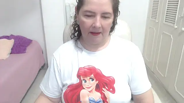Snapshot of leonela_69 chatting on July 9, 2026, 12:26 am leonela 69 online show from July 9, 2026, 12:26 am