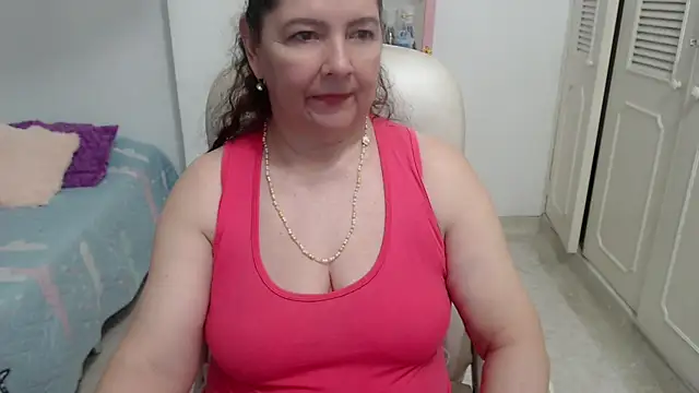 Snapshot of leonela_69 chatting on July 14, 2026, 2:05 am leonela 69 online show from July 14, 2026, 2:05 am