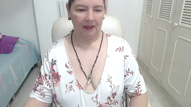 Snapshot of leonela_69 chatting on July 14, 2026, 11:43 pm leonela 69 online show from July 14, 2026, 11:43 pm