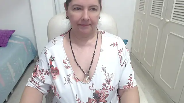Snapshot of leonela_69 chatting on July 15, 2026, 11:48 am leonela 69 online show from July 15, 2026, 11:48 am