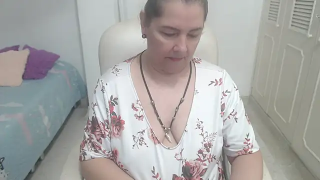 Snapshot of leonela_69 chatting on July 15, 2026, 11:54 pm leonela 69 online show from July 15, 2026, 11:54 pm
