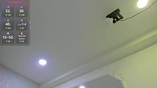 Snapshot of EmiliaRose_ chatting on February 20, 2026, 9:37 pm EmiliaRose online show from February 20, 2026, 9:37 pm