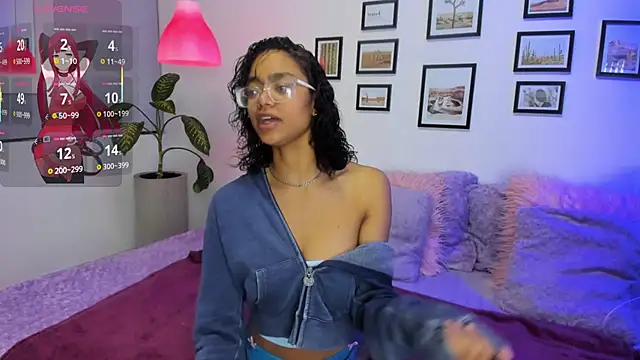 Snapshot of Alice_simmons chatting on November 27, 2025, 1:35 pm Alice simmons online show from November 27, 2025, 1:35 pm