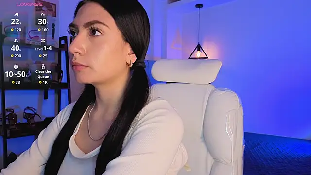 Miller Vanessa  online show from March 6, 2026, 8:38 pm