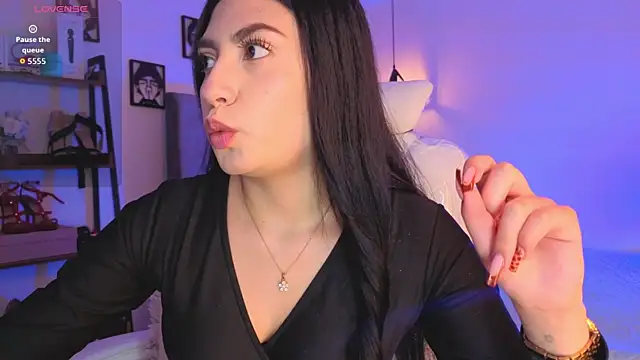 Snapshot of Miller_Vanessa_ chatting on April 21, 2026, 8:34 pm Miller Vanessa online show from April 21, 2026, 8:34 pm