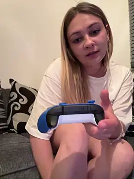 Snapshot of skyemorgan01 chatting on May 1, 2026, 11:20 pm skyemorgan01 online show from May 1, 2026, 11:20 pm