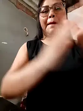 promiscuous-indecent-momm online show from February 8, 2026, 2:20 pm