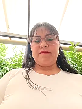 Snapshot of promiscuous-indecent-momm chatting on June 7, 2026, 2:10 pm promiscuous-indecent-momm online show from June 7, 2026, 2:10 pm