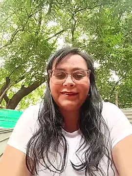 Snapshot of promiscuous-indecent-momm chatting on July 13, 2026, 8:11 pm promiscuous-indecent-momm online show from July 13, 2026, 8:11 pm