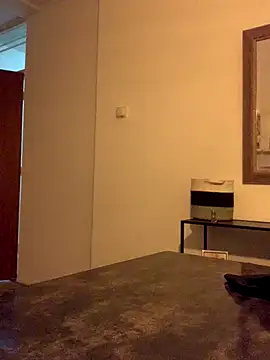 Bleueyez007 online show from November 27, 2025, 12:24 am