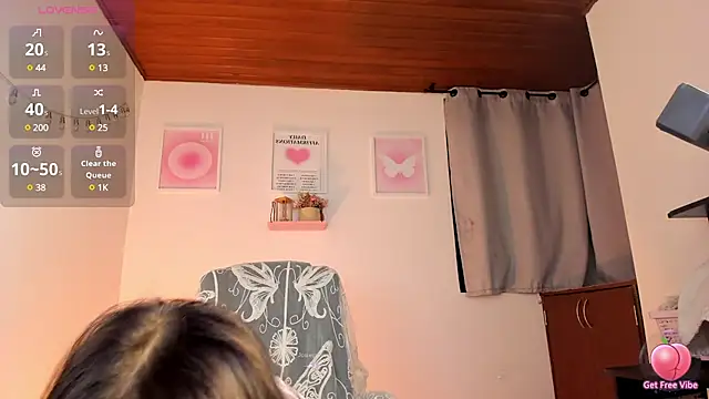 Amygoddess online show from March 22, 2025, 3:09 am