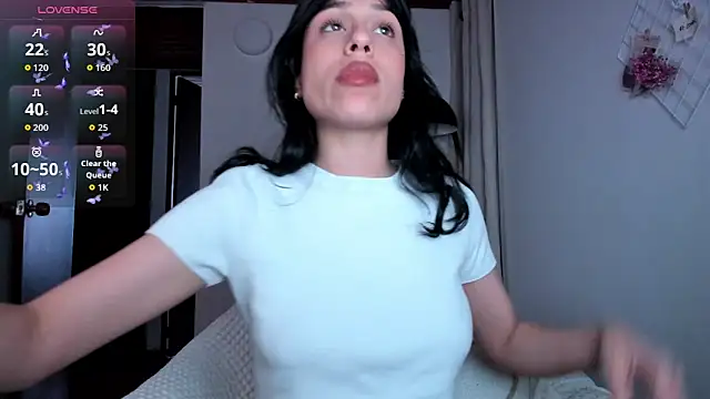 Amygoddess online show from January 17, 2026, 10:13 pm