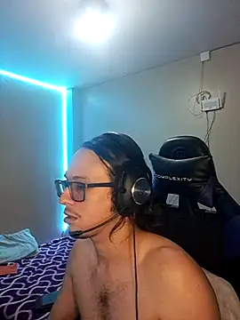 cholitohermoso online show from February 22, 2025, 10:52 pm