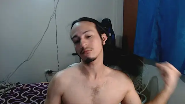 cholitohermoso online show from March 4, 2025, 1:45 am