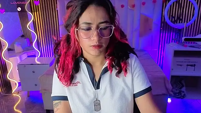 kristen tay online show from March 31, 2026, 3:19 am