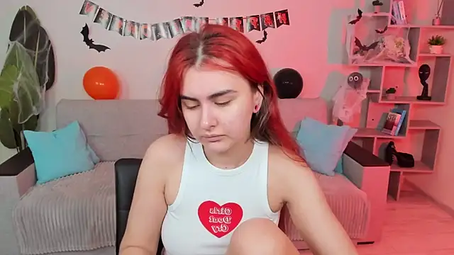 GabriellaMays online show from October 18, 2025, 5:10 am