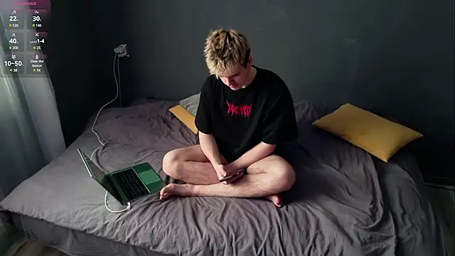 EdwinBlaze online show from February 17, 2025, 3:25 am