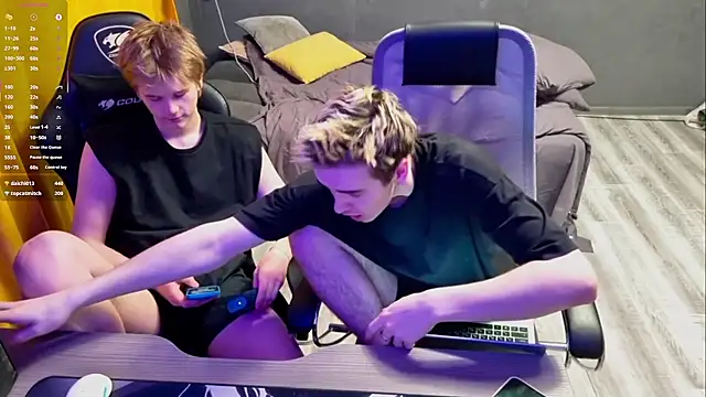 EdwinBlaze online show from February 25, 2025, 4:21 pm