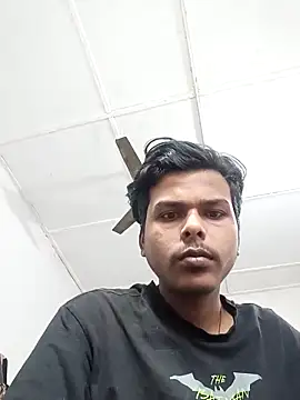 Snapshot of boyyouwant33 chatting on February 13, 2025, 11:50 am boyyouwant33 online show from February 13, 2025, 11:50 am