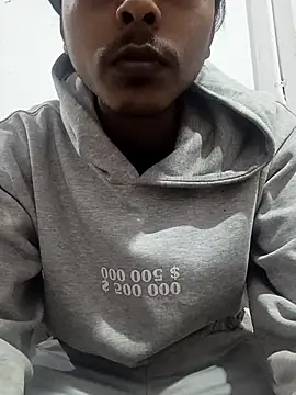 Snapshot of boyyouwant33 chatting on February 16, 2025, 12:30 am boyyouwant33 online show from February 16, 2025, 12:30 am