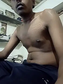 Snapshot of boyyouwant33 chatting on March 15, 2025, 6:54 pm boyyouwant33 online show from March 15, 2025, 6:54 pm