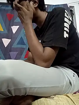 Snapshot of boyyouwant33 chatting on September 28, 2025, 3:17 pm boyyouwant33 online show from September 28, 2025, 3:17 pm