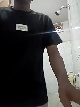 Snapshot of boyyouwant33 chatting on September 29, 2025, 9:58 am boyyouwant33 online show from September 29, 2025, 9:58 am